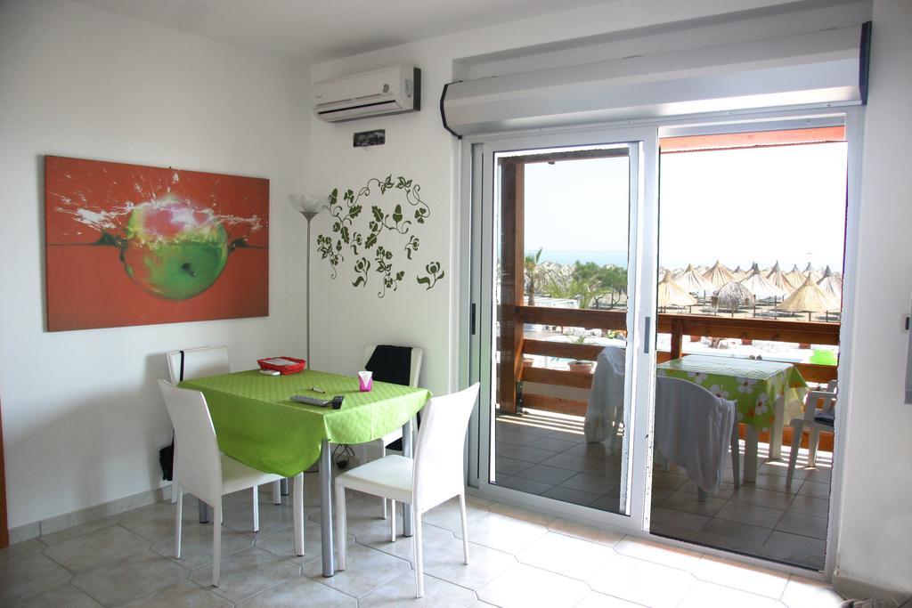 Beach Club Ippocampo מראה חיצוני תמונה